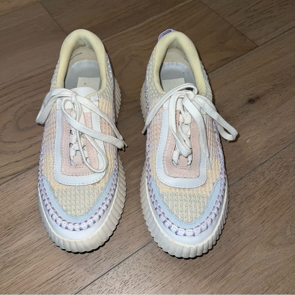 Dolce Vita Dolen Sneaker